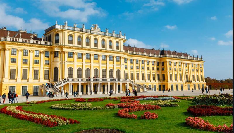 Helle 4 Zimmer Familien-Wohnung mit Balkon! Schloss Schönbrunn in Gehdistanz Wien Exterior foto