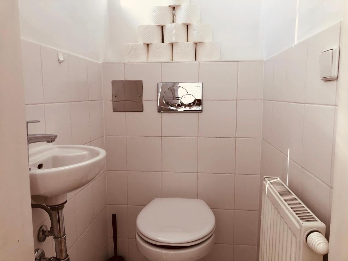 Helle 4 Zimmer Familien-Wohnung mit Balkon! Schloss Schönbrunn in Gehdistanz Wien Exterior foto